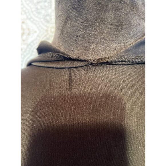 Adult Scream-Inspired Black Hooded Costume Dress With Jagged Hem & Bloody Knife - Picture 6 of 7